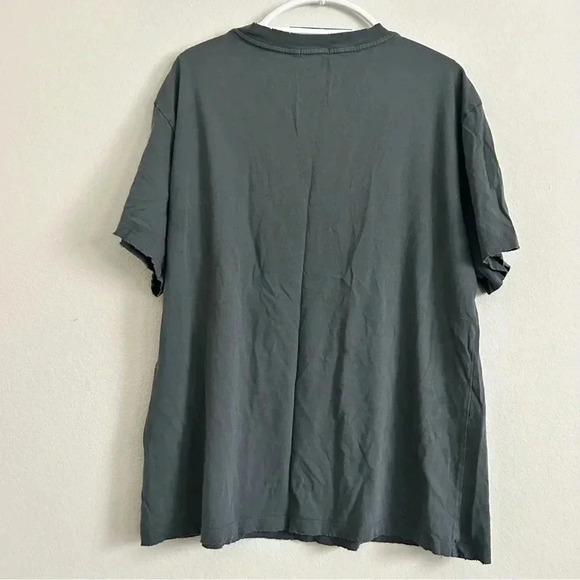 Oversizeded Distressed Graphic Tee size S/M - Picture 6 of 9